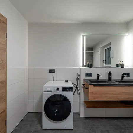 #12 Jsliving Premium - Balkon Mit Aussicht Kueche Highspeed Wlan Kostenlose Parkplaetze Horb am Neckar