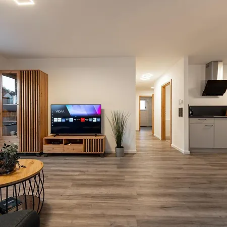 #12 Jsliving Premium - Balkon Mit Aussicht Kueche Highspeed Wlan Kostenlose Parkplaetze Apartament *